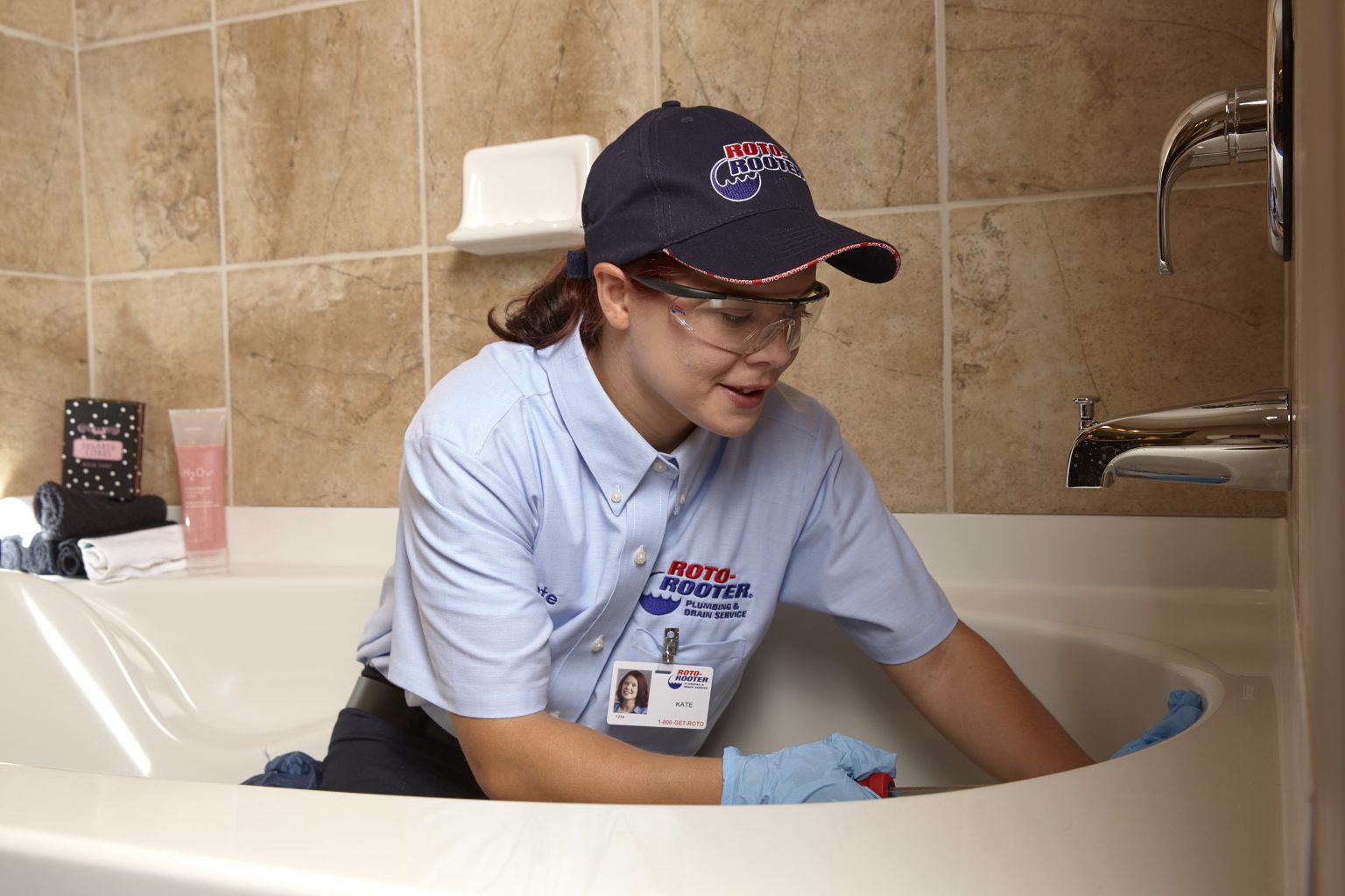 How to Fix a Bathtub Stopper RotoRooter®