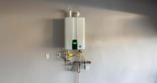How to Choose a Tankless Water Heater roto rooter plumbing tankless water heater services